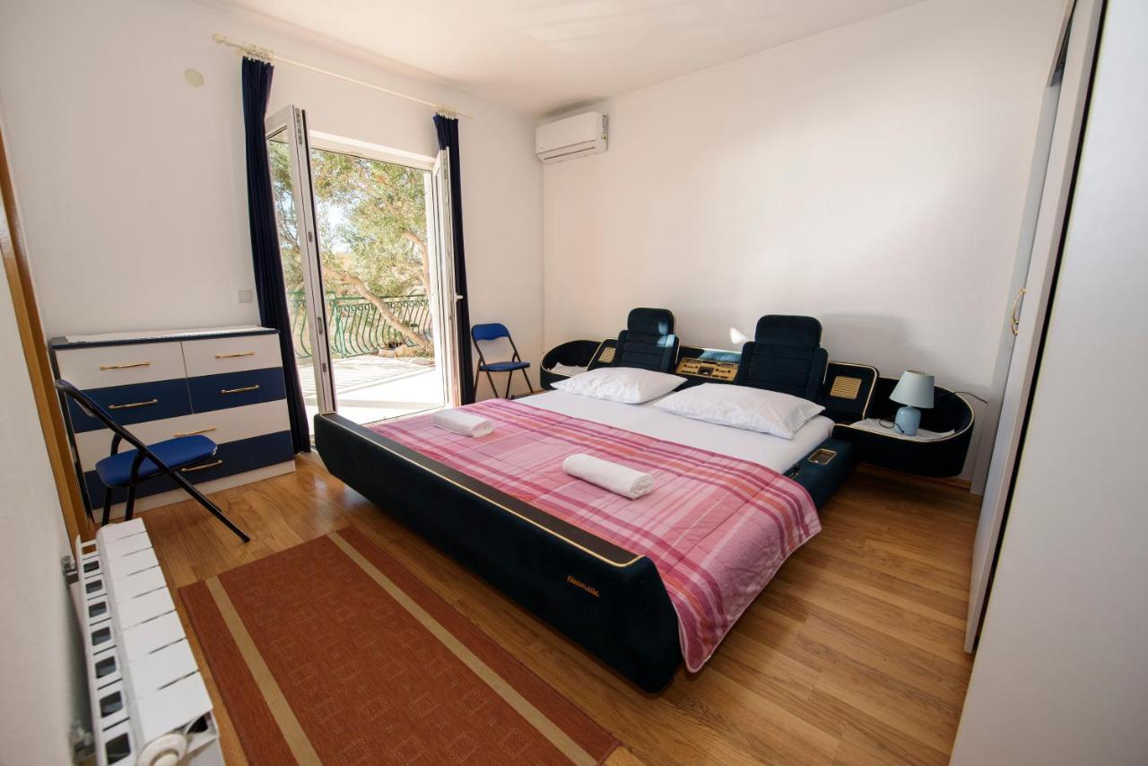 Apartman Mijo - Suhi Potok イェセニツェ エクステリア 写真